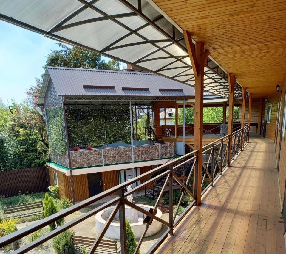 Hotel La Fontan Sukhumi Esterno foto