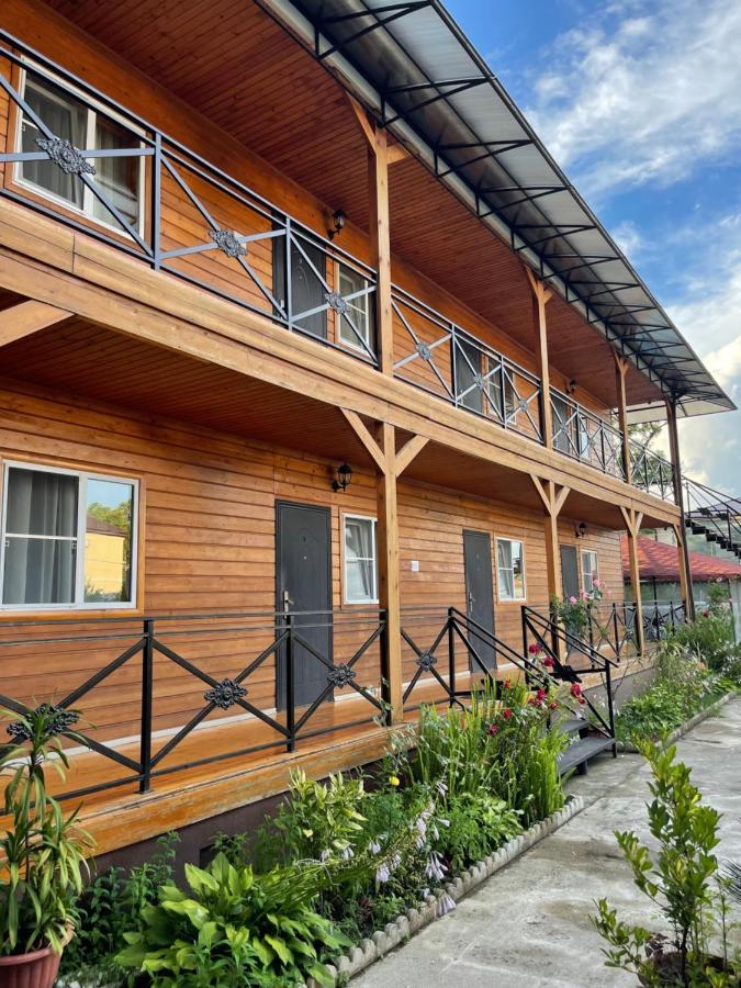 Hotel La Fontan Sukhumi Esterno foto